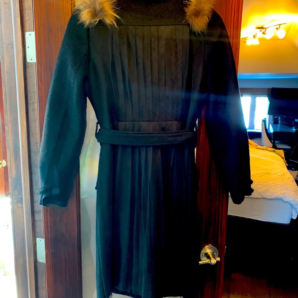 Fendi coat - Picture 1 of 5